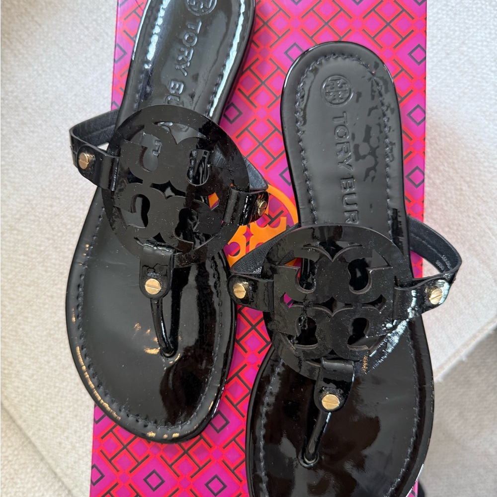 Tory Burch Perfect Black Patent Calf Sandals
